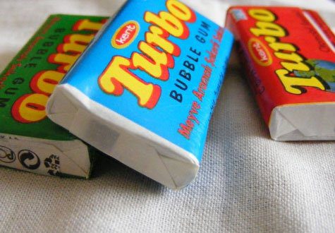 lody Pałeczki nostalgia, guma Turbo lata 90, polskie słodycze dzieciństwa, kultowe smaki PRL - Słodycze z lat 90-tych czyli pyszna podróż w przeszłość ...