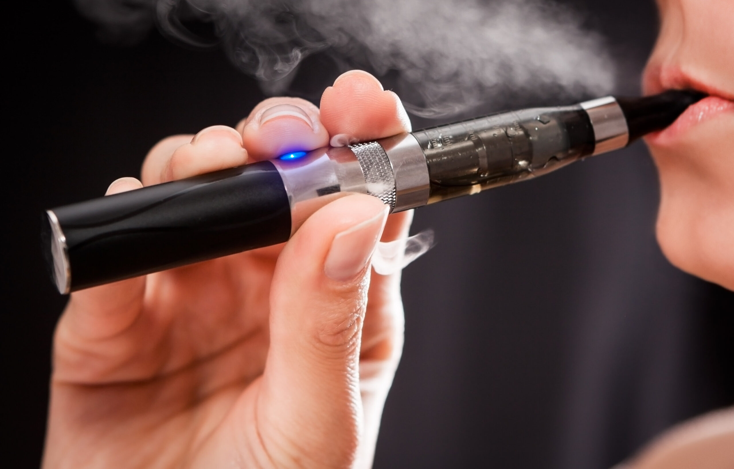 zmiany w przepisach e-papierosowych, akcyza vape 2026, ostrzeżenie regulacje vaping, kalendarz akcyzy - Akcyza na e-papierosy i podgrzewacze - Menedżer Zdrowia ...
